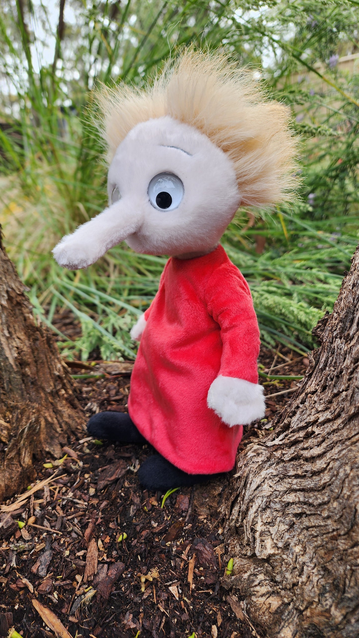 2025 CHARLIE SIGNATURE BEAR BOB