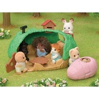 Syl/F Baby Hedgehog Hideout