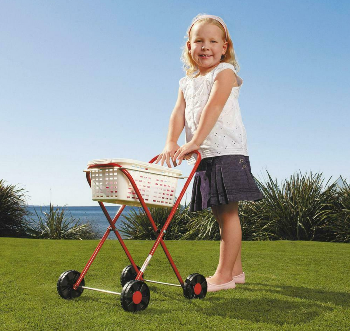 Orbit Peg N Play Trolley