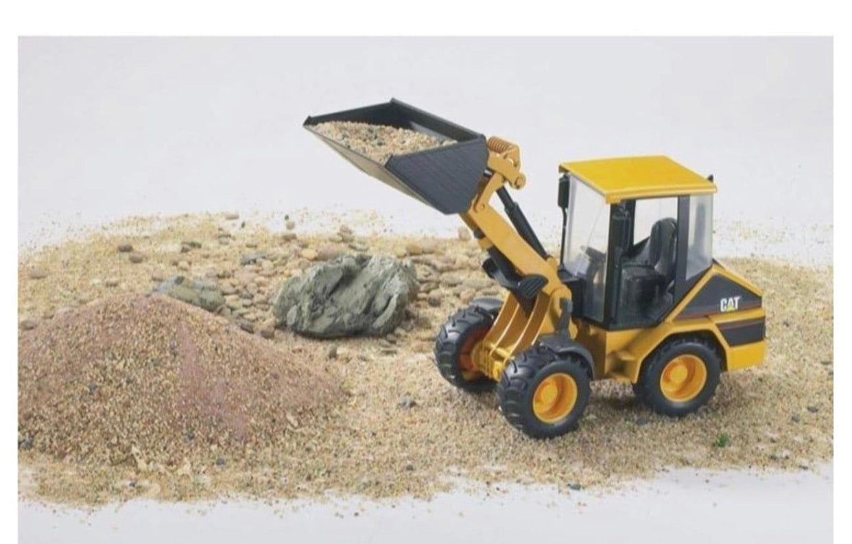 BRUDER 1:16 CATERPILLAR COMPACT LOADER