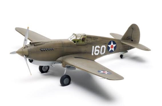 AIRFIX 1:72 CURTISS P-40B WARHAWK