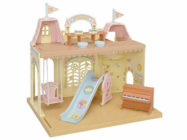 SYL/F BABY CASTLE NURSERY GIFT SET