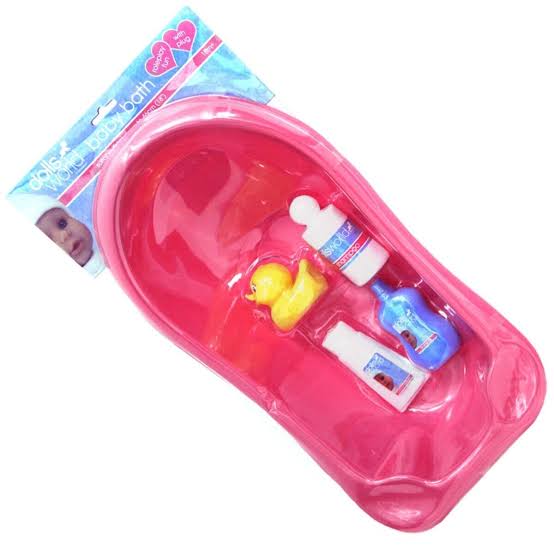 DW DOLL BABY BATH W ACCESSORIES