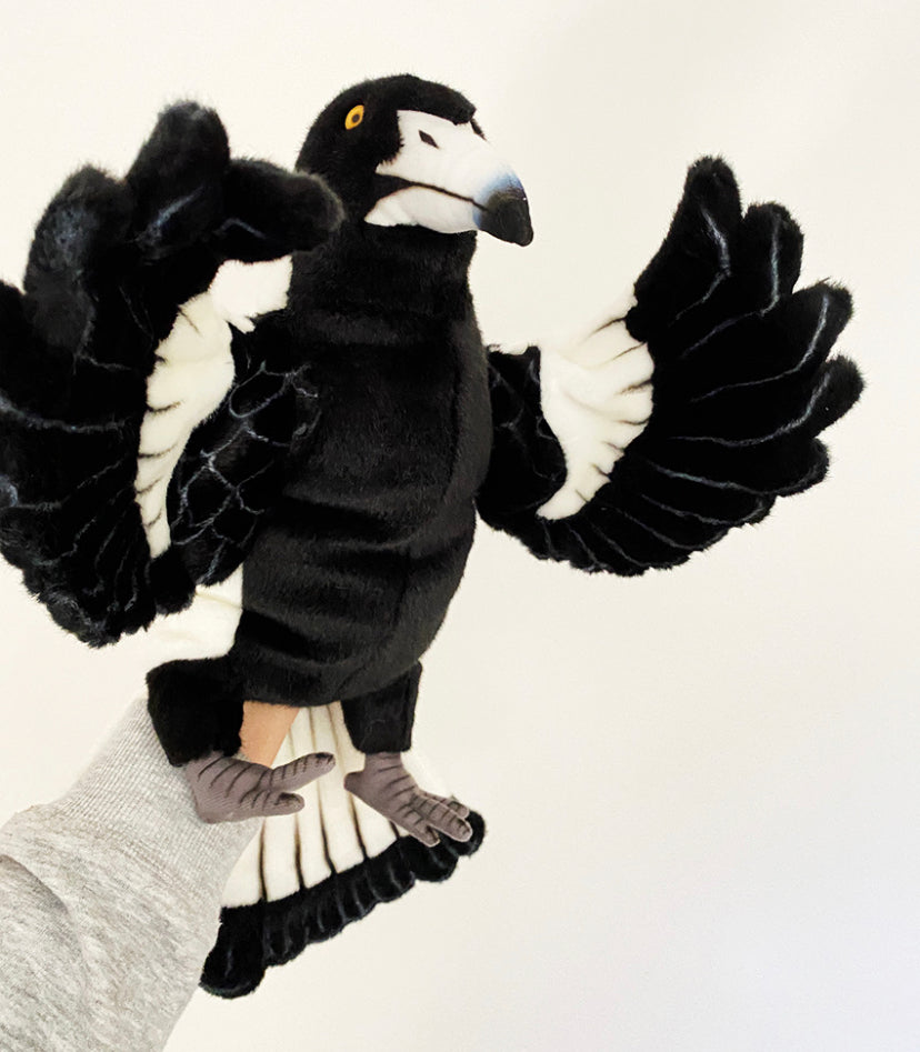 HANSA PUPPET MAGPIE NEW